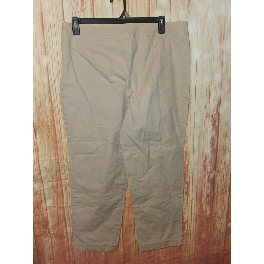 Talbots Khaki/Tan Stretch Pull-On Capri Pants - Picture 2 of 2
